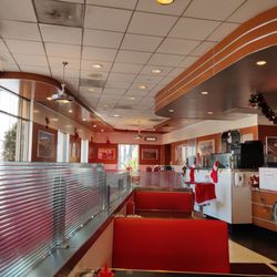 Ruby's Diner Food Truck - Breakfast before the drive back