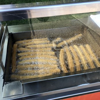 El Gueritos Churros Rellenos - Street Vendors Near Me - San Jose, California El Gueritos Churros Rellenos - Street Vendors Near Me - San Jose, California