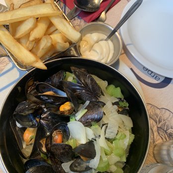 Carpe Diem - Mussels and Fries - Brasseries Near Me - Etterbeek, BRU Carpe Diem - Mussels and Fries - Brasseries Near Me - Etterbeek, BRU