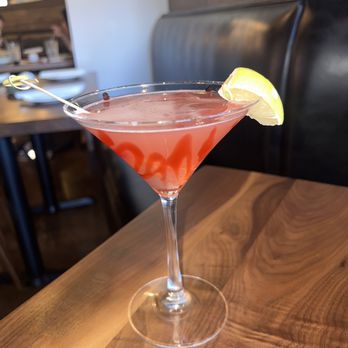 Elia Mediterranean Grille - Raspberry Lemon Martini - Sports Bars Near Me - Warrendale, Pennsylvania Elia Mediterranean Grille - Raspberry Lemon Martini - Sports Bars Near Me - Warrendale, Pennsylvania