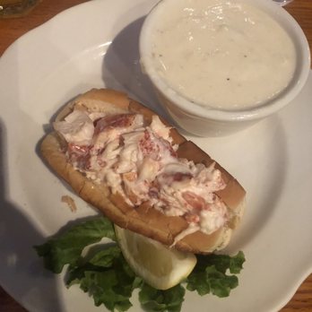 Thirsty Whale - Lobster roll and clam chowder - American Near Me - Bar Harbor, Maine Thirsty Whale - Lobster roll and clam chowder - American Near Me - Bar Harbor, Maine