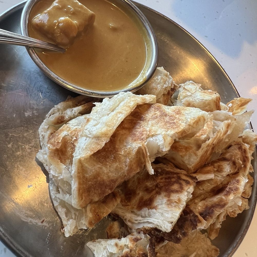 Roti was good.. with there was more curry sauce... Roti was good.. with there was more curry sauce...