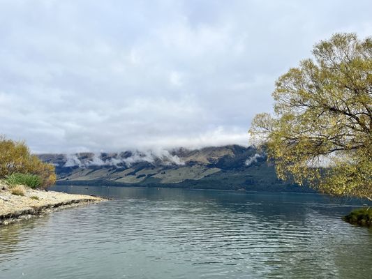 Lake Wakatipu by null