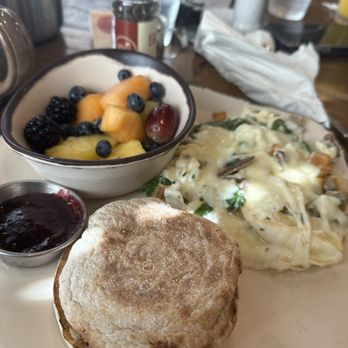 Egg Harbor Café - Joe's Healthy Scrambler. - Breakfast & Brunch Near Me - Lake Geneva, Wisconsin Egg Harbor Café - Joe's Healthy Scrambler. - Breakfast & Brunch Near Me - Lake Geneva, Wisconsin