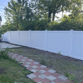 Campbell's Fence - Fences & Gates Near Me - Saugus, Massachusetts