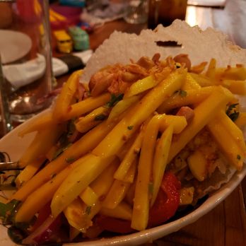 Jatujak - Mango salad - Food Delivery Services Near Me - Toronto, Ontario