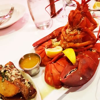 Hemenway's Restaurant - 2 Lbs lobster with truffle fries - Seafood Near Me - Providence, Rhode Island Hemenway's Restaurant - 2 Lbs lobster with truffle fries - Seafood Near Me - Providence, Rhode Island