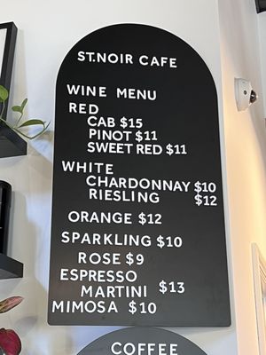 St. Noir Café by null