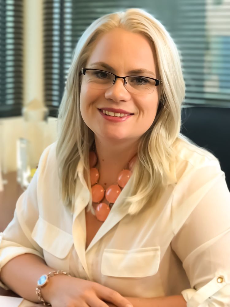 TRINA BATTERSON RE/MAX EXECUTIVE 37 Photos 1215 W Center St