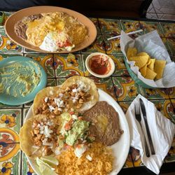 Fiesta Azteca Mexican Restaurant - Taco