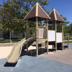 Las Lomas Community Park