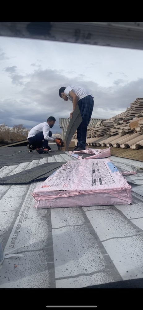 Slide of A & K Roofing