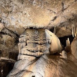 Marengo Cave Park U.S. National Landmark - On crystal palace tour