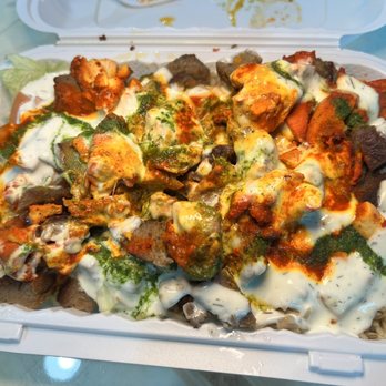 Shah's Halal Food - Combo over rice (chicken & lamb) - Food Trucks Near Me - College Point, New York