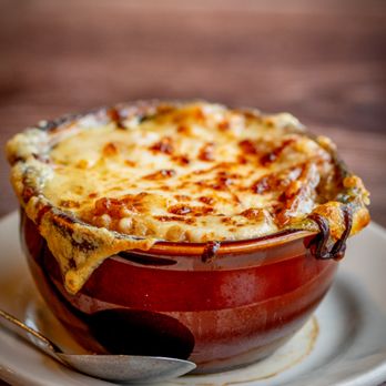 Main St Grille & Taphouse - French Onion Soup - Barbeque Near Me - Wakefield, Massachusetts Main St Grille & Taphouse - French Onion Soup - Barbeque Near Me - Wakefield, Massachusetts