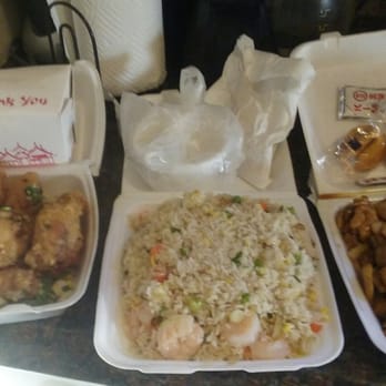 China 1968 - Shrimp fried rice, salt & pepper chicken wings & cashew chicken. It's a major chow down - Chinese Near Me - El Cajon, California