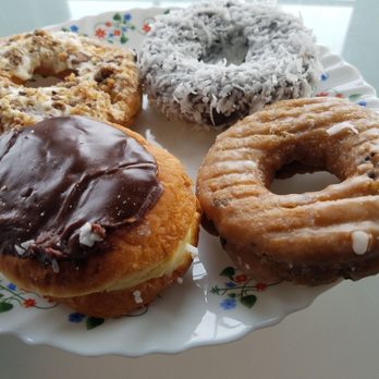 Neil's Donuts - Boston cream, peanut butter, chocolate coconut and blueberry cake donuts - Bakeries Near Me - Wallingford, Connecticut Neil's Donuts - Boston cream, peanut butter, chocolate coconut and blueberry cake donuts - Bakeries Near Me - Wallingford, Connecticut