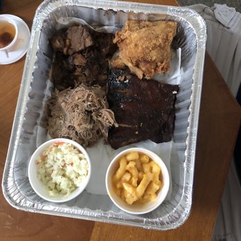 Sooey's BBQ & Rib Shack - Corolla - Sooey's Sampler - Barbeque Near Me - Corolla, North Carolina Sooey's BBQ & Rib Shack - Corolla - Sooey's Sampler - Barbeque Near Me - Corolla, North Carolina