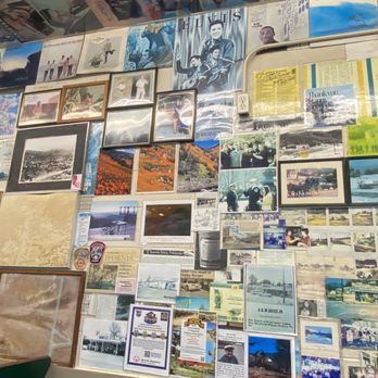 Happy Burger Diner - Records and photographs on the walls - Diners Near Me - Mariposa, California Happy Burger Diner - Records and photographs on the walls - Diners Near Me - Mariposa, California