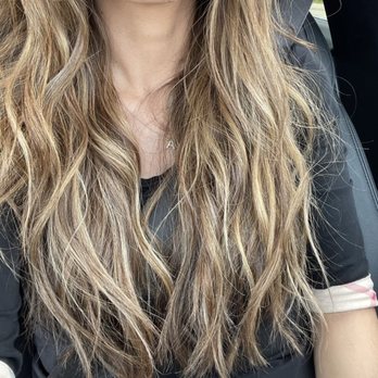 De La Mer Salon and Spa - Hair Salons Near Me - Bellmore, New York De La Mer Salon and Spa - Hair Salons Near Me - Bellmore, New York