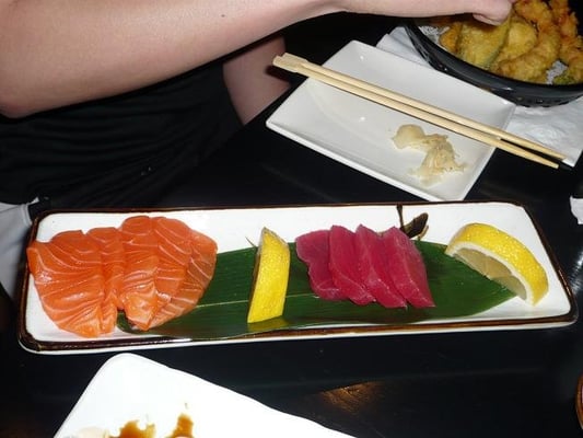 Sushi Kinoya by null