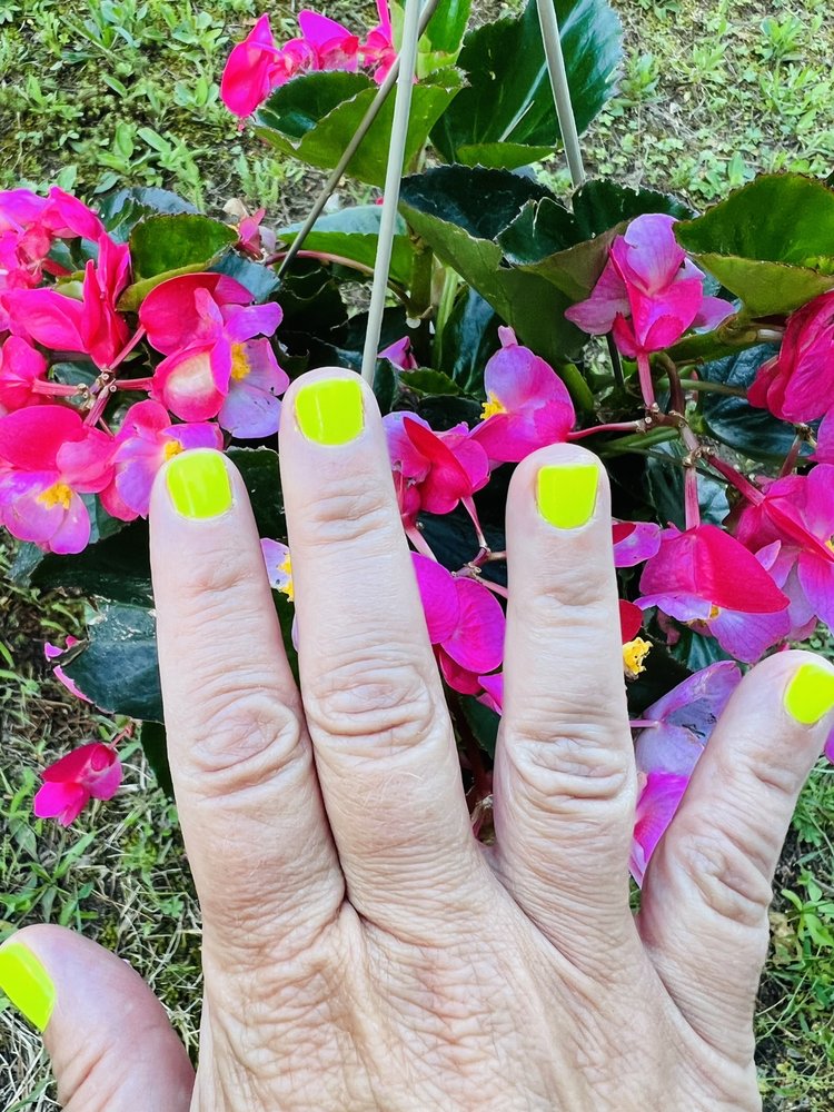 CHECK NAILS AND SPA Updated September 2024 49 Photos & 21 Reviews