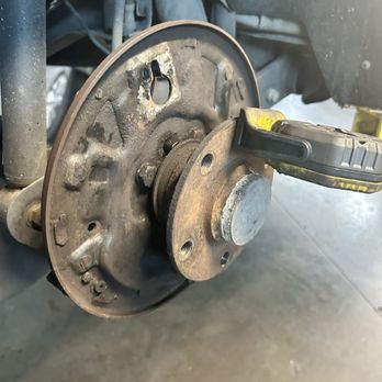 Sterling Auto Clinic - Changing rear brake drums and pads - Auto Repair Near Me - Sterling, Virginia Sterling Auto Clinic - Changing rear brake drums and pads - Auto Repair Near Me - Sterling, Virginia