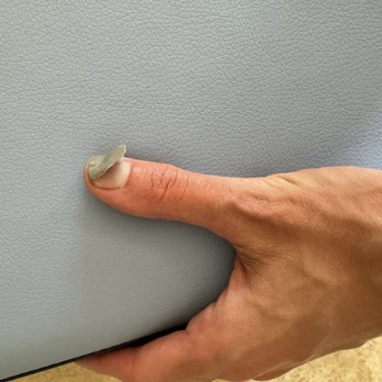 Lavish Nail Spa - Nail Salons Near Me - Oswego, Illinois