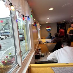 Henrys Diner