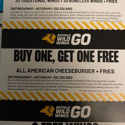 Buffalo Wild Wings by null