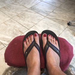 Absolute Nails & Spa