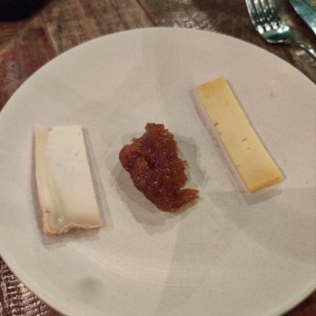 Lasai - Cheeses from the state of Minas Gerais with a fresh fruit jam - one of the three dessert courses. - Brazilian Near Me - Rio de Janeiro, RJ Lasai - Cheeses from the state of Minas Gerais with a fresh fruit jam - one of the three dessert courses. - Brazilian Near Me - Rio de Janeiro, RJ