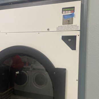 Freshen Up Laundry - Laundromat Near Me - Tacoma, Washington