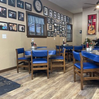 Big Daddy's Diner - Dining area - American Near Me - Cloudcroft, New Mexico