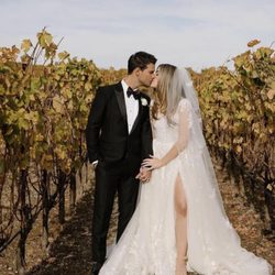 Winnie Couture - Mr. and Mrs. Lautner in Paso Robles.