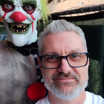 Morrison - Clowning around at the door of The Morrison Atwater Village. - Gastropubs Near Me - Los Angeles, California