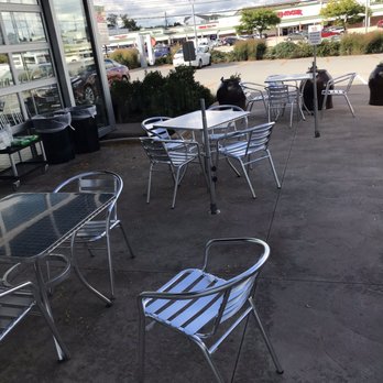 Choolaah - Patio - Indian Near Me - Beachwood, Ohio Choolaah - Patio - Indian Near Me - Beachwood, Ohio
