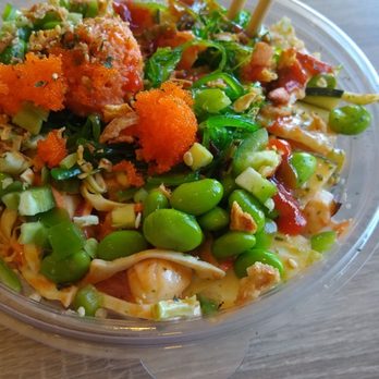 Pokilicious - Regular sized bowl. 1/2 brown rice 1/2 salad. Spicy salmon and scallops...OMG So delicious. - Poke Near Me - Moreno Valley, California Pokilicious - Regular sized bowl. 1/2 brown rice 1/2 salad. Spicy salmon and scallops...OMG So delicious. - Poke Near Me - Moreno Valley, California