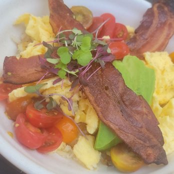Good Kitchen + Market - Avocado bowl - Coffee & Tea Near Me - Marietta, Georgia Good Kitchen + Market - Avocado bowl - Coffee & Tea Near Me - Marietta, Georgia