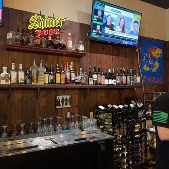 Grand Lake Public House - Bar - New American Near Me - Grove, Oklahoma Grand Lake Public House - Bar - New American Near Me - Grove, Oklahoma