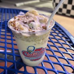 Caliche’s Frozen Custard - Big Hawaiian