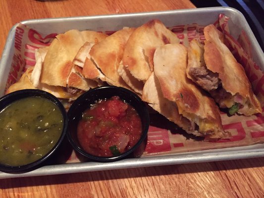 Applebee's Grill + Bar by null