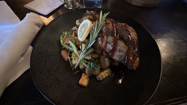 The Scottish Arms by null