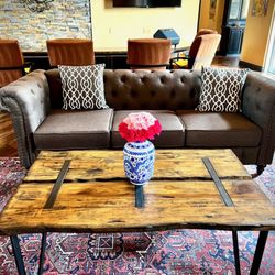 Living Spaces - One of the beautiful sofas.  The pillows were included.