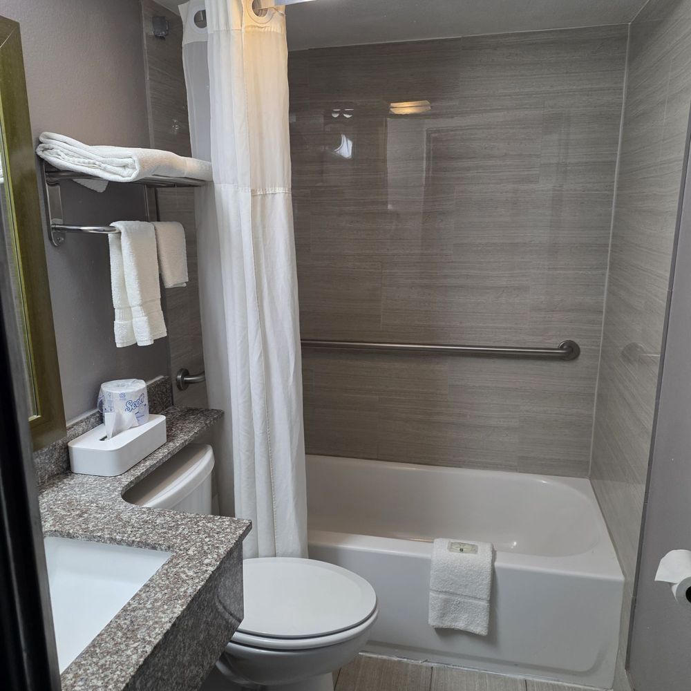 Quality Inn Denton - Hotels Near Me - Denton, Texas Quality Inn Denton - Hotels Near Me - Denton, Texas