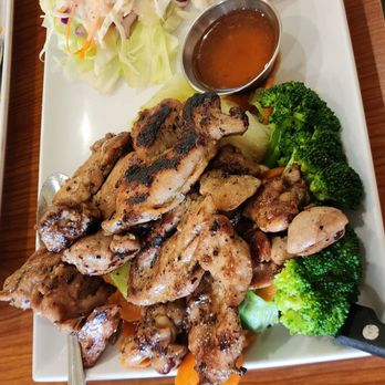 Pikul Thai Bistro - BBQ Chicken. Amazing! - Thai Near Me - Fairfield, California