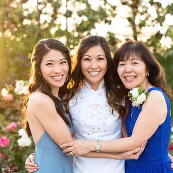 Sandy Envisions - Bride catching the sunset with Mom and Sister. - Wedding Planning Near Me Sandy Envisions - Bride catching the sunset with Mom and Sister. - Wedding Planning Near Me