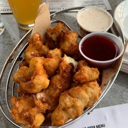 Central Standard - Wisconsin White Cheddar Cheese Curds