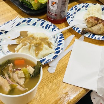 Chicks Natural - Soup , mashed potatoes and gravy , chicken .... Yes please ! - American Near Me - Encinitas, California