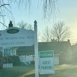 Body Secrets Day Spa & Hair Salon - Winter sun starting to set as we were leaving... thought it looked pretty!